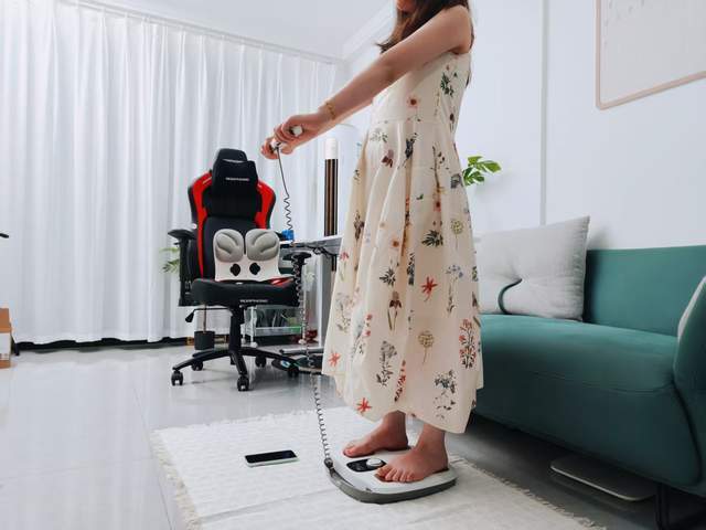 评测：3频8电极+12项数据+97%准确率有点全面PG麻将胡了免费试玩模拟器InBody体脂秤H30(图6)